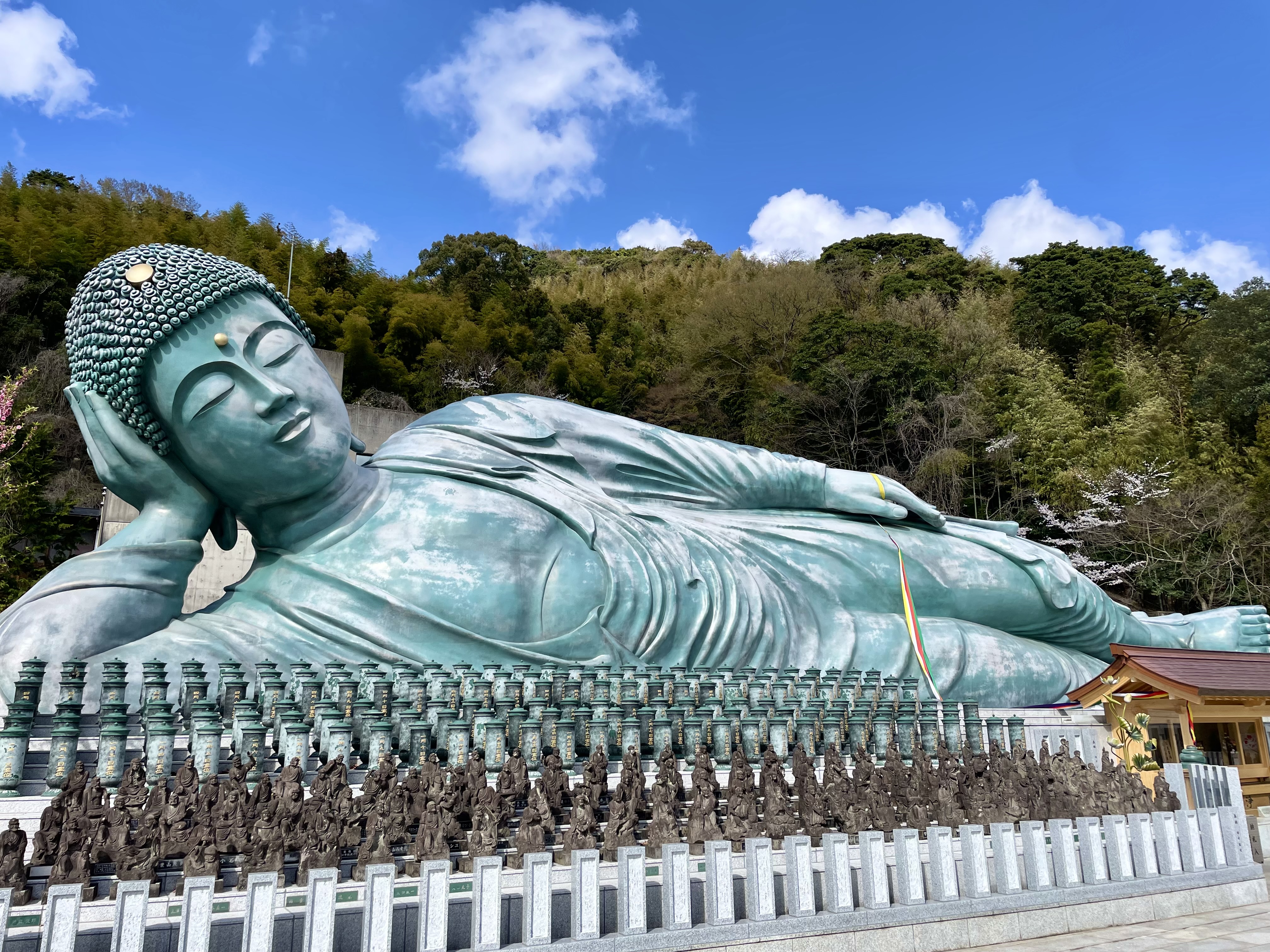 Nanzoin Temple: Home of the World’s Largest Bronze Reclining Buddha